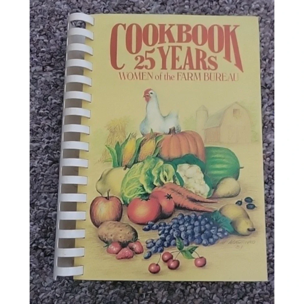 Vtg 1981 Cookbook 25 Years Women of the Farm Bureau Madison County Farm Cookbook - Picture 1 of 10